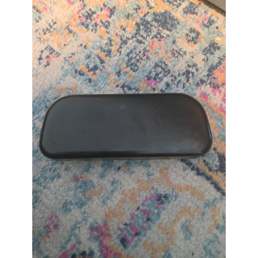 Coach eyeglass case - Picture 3 of 3